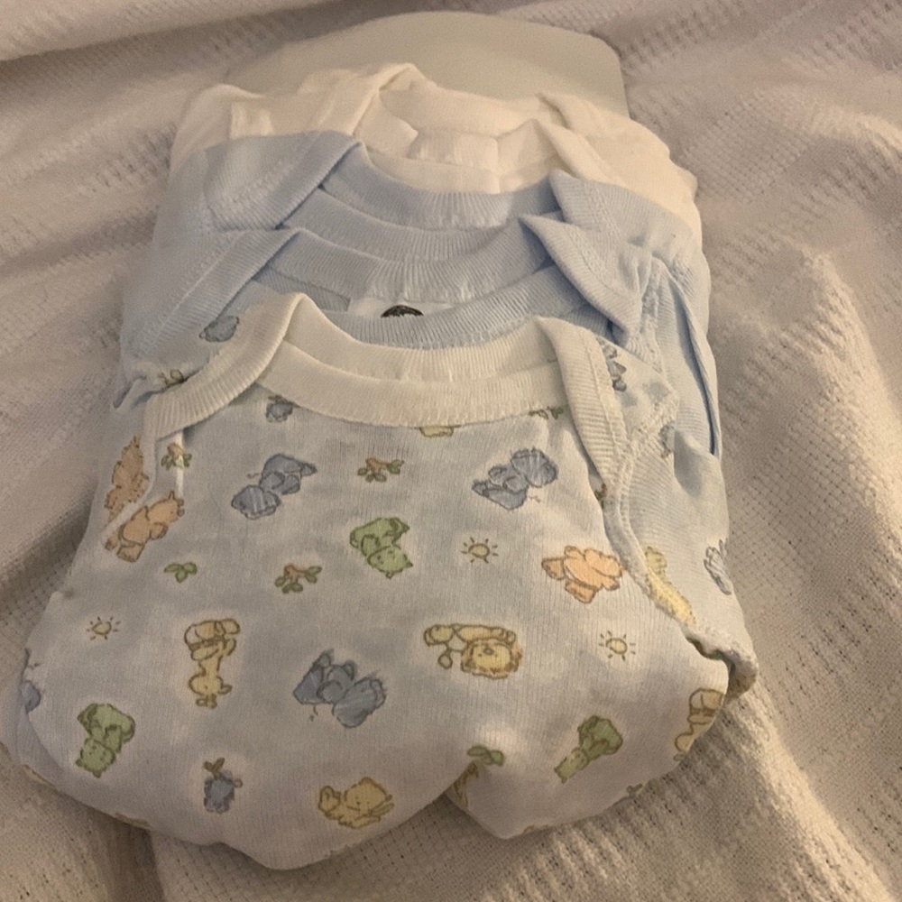 NEW 5 PACK Gerber onesie newborn - Picture 1 of 6
